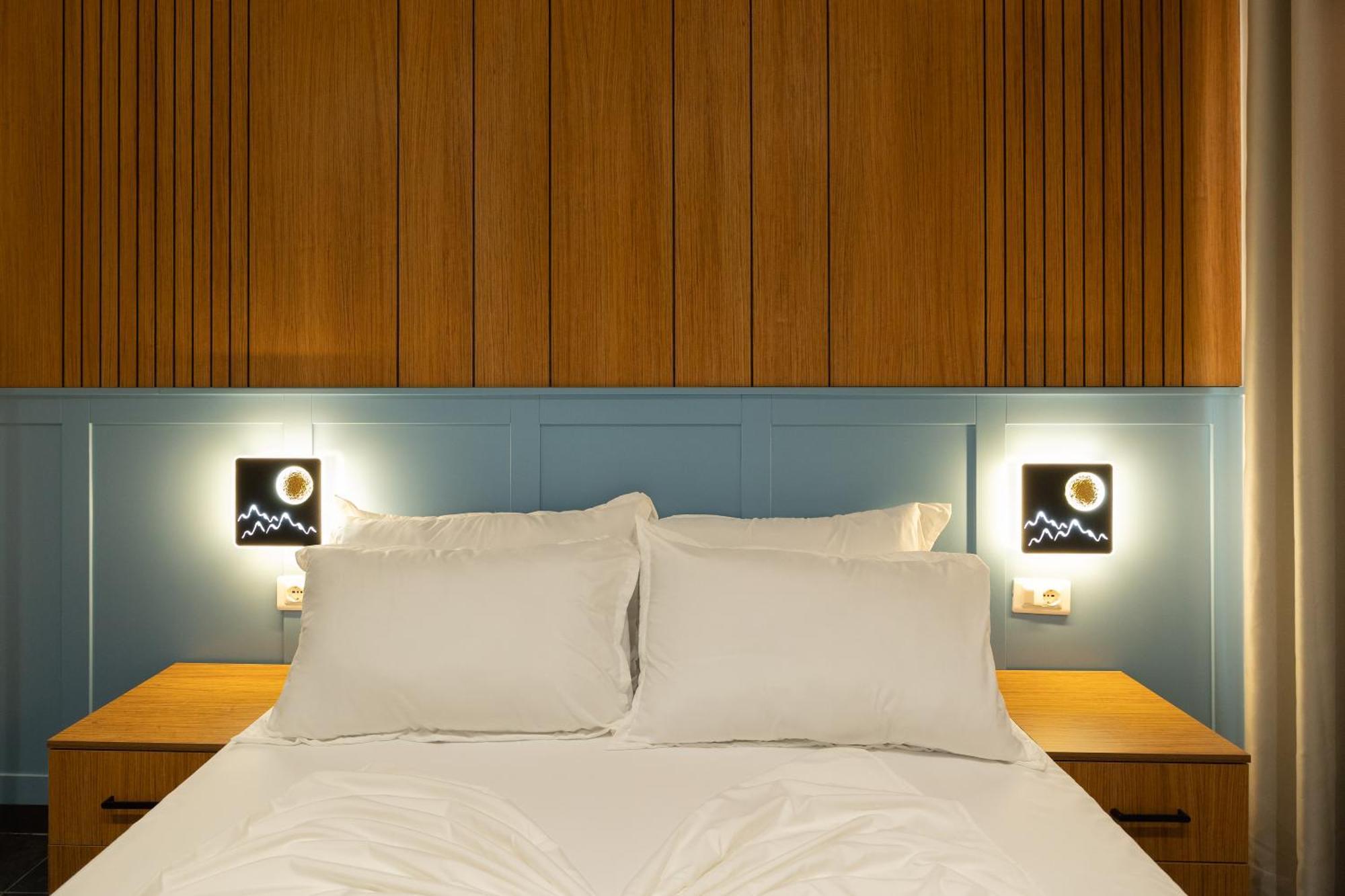 Aglon Twin'S Hotel Vlore Ngoại thất bức ảnh